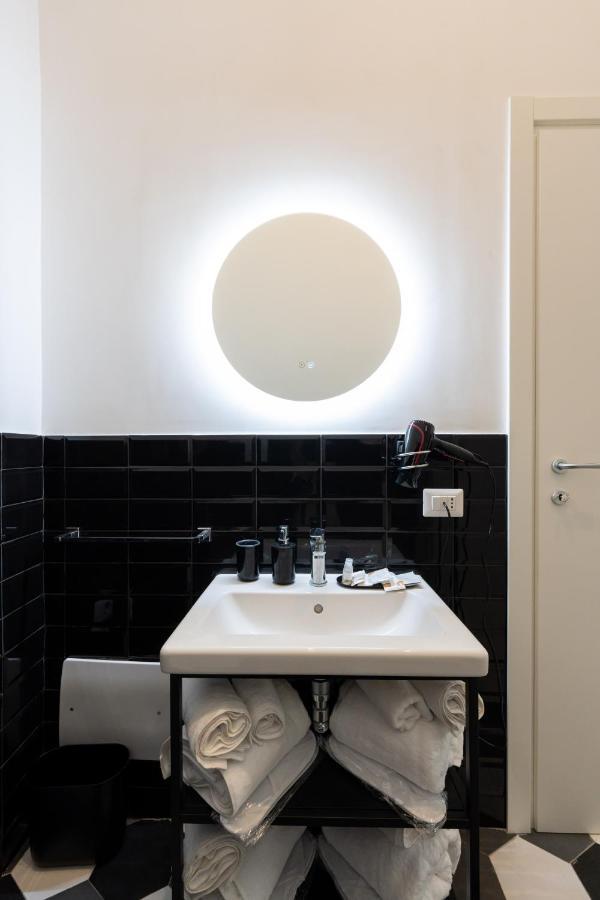 Al 4 Piano Bed & Breakfast Napoli Bagian luar foto
