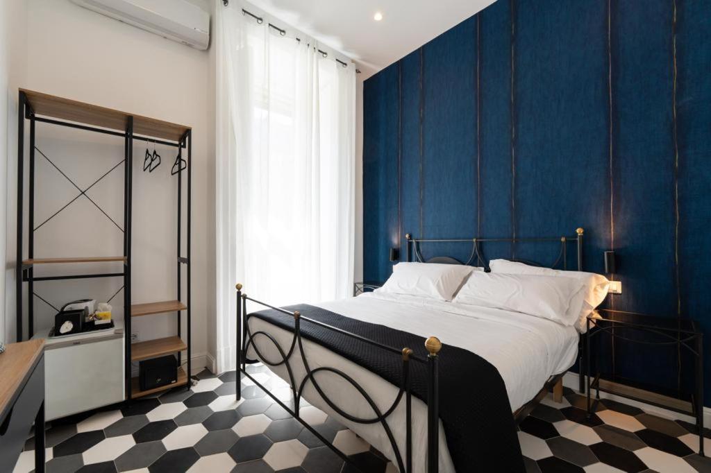 Al 4 Piano Bed & Breakfast Napoli Bagian luar foto