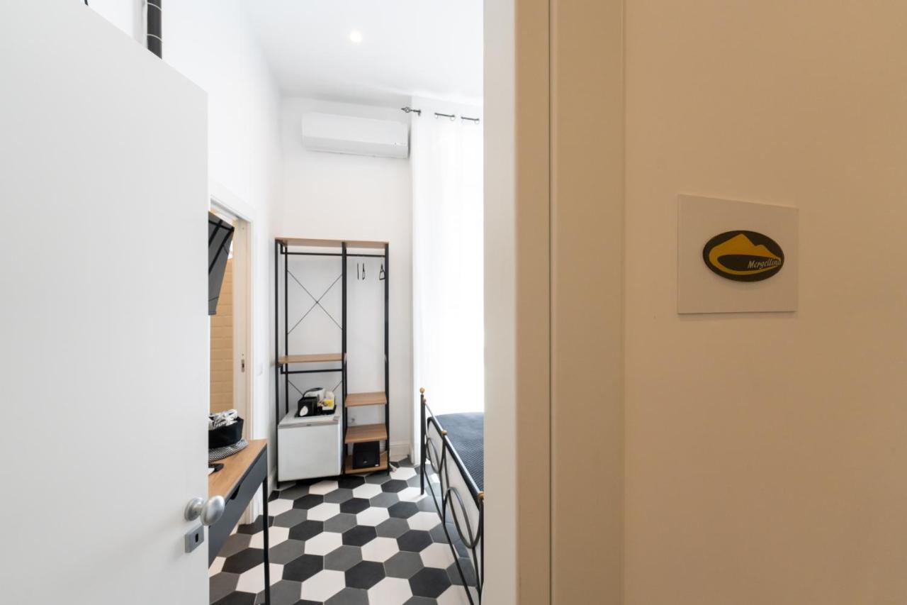 Al 4 Piano Bed & Breakfast Napoli Bagian luar foto