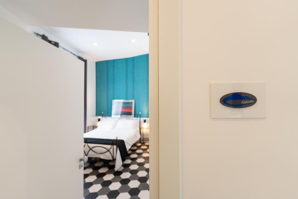Al 4 Piano Bed & Breakfast Napoli Bagian luar foto