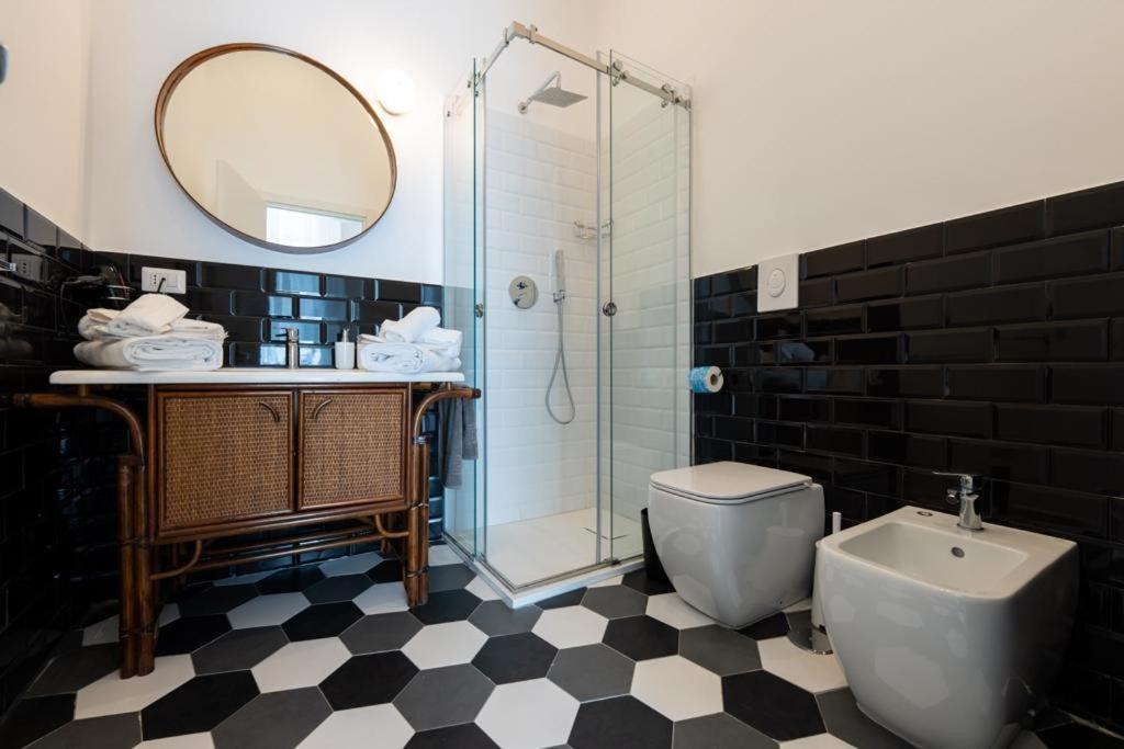 Al 4 Piano Bed & Breakfast Napoli Bagian luar foto
